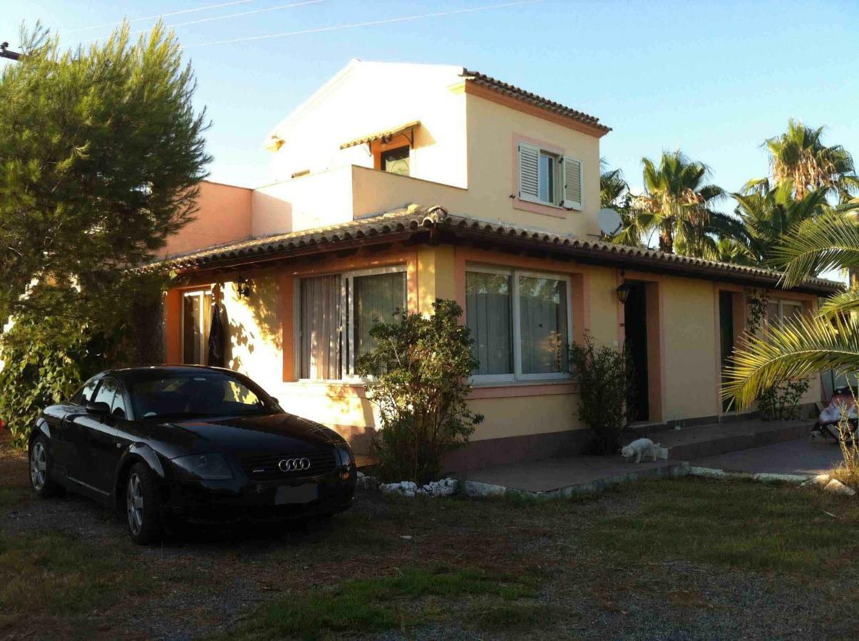 Villa Ettore Gardeládes Esterno foto