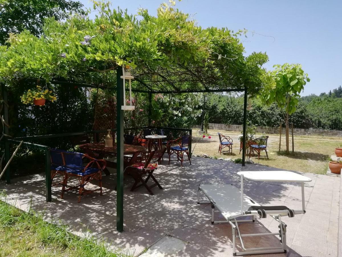 Villa Ettore Gardeládes Esterno foto